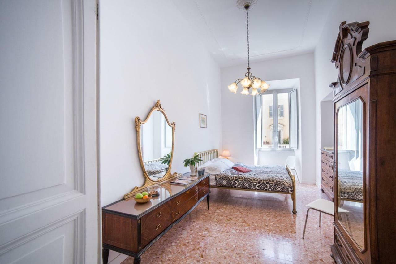 Apartmán Domus Aurea 295 Řím Exteriér fotografie
